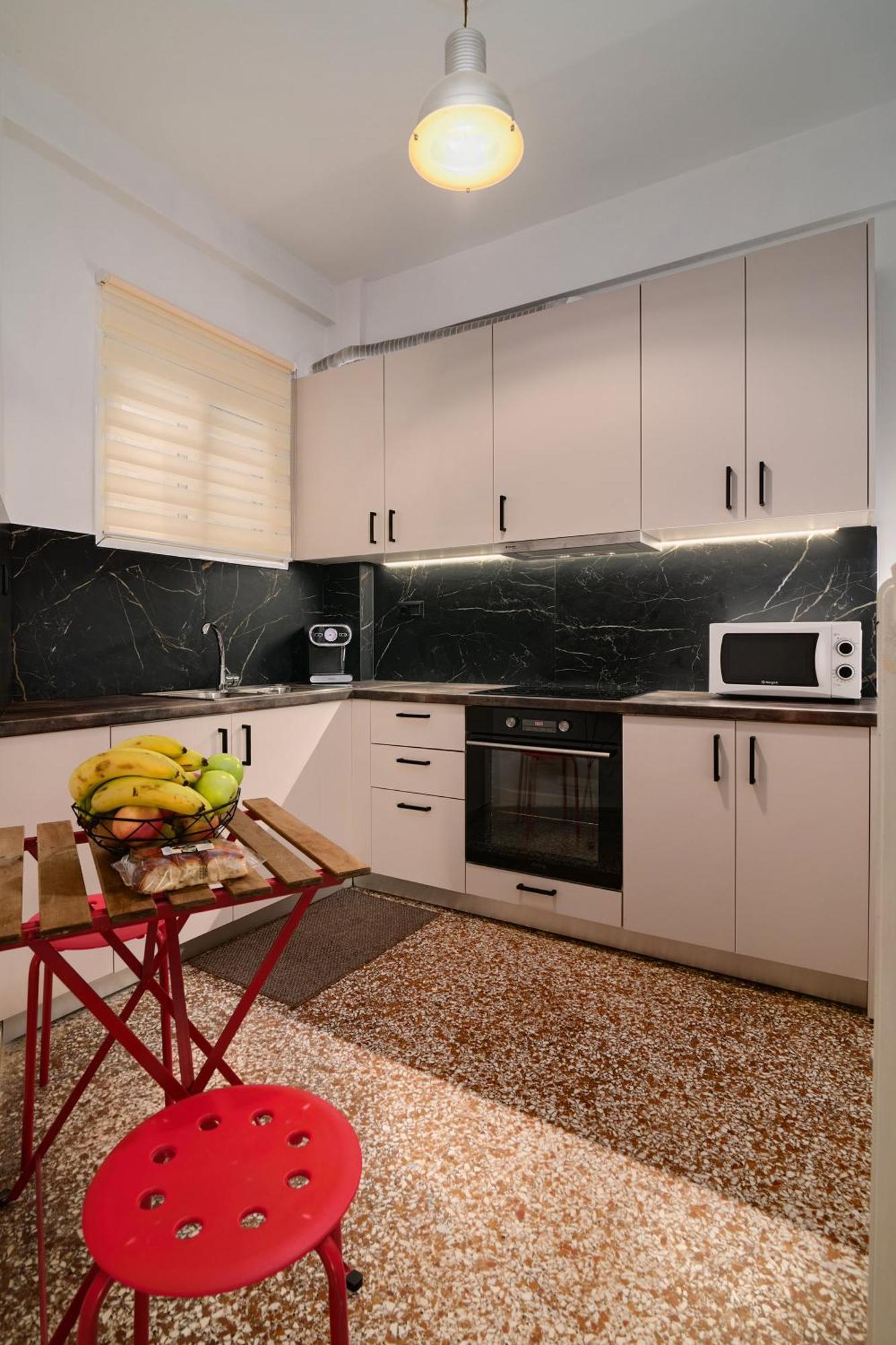 Venias Two-Bedroom Apartment Kallimarmaro And Zappeio Area Афины Экстерьер фото